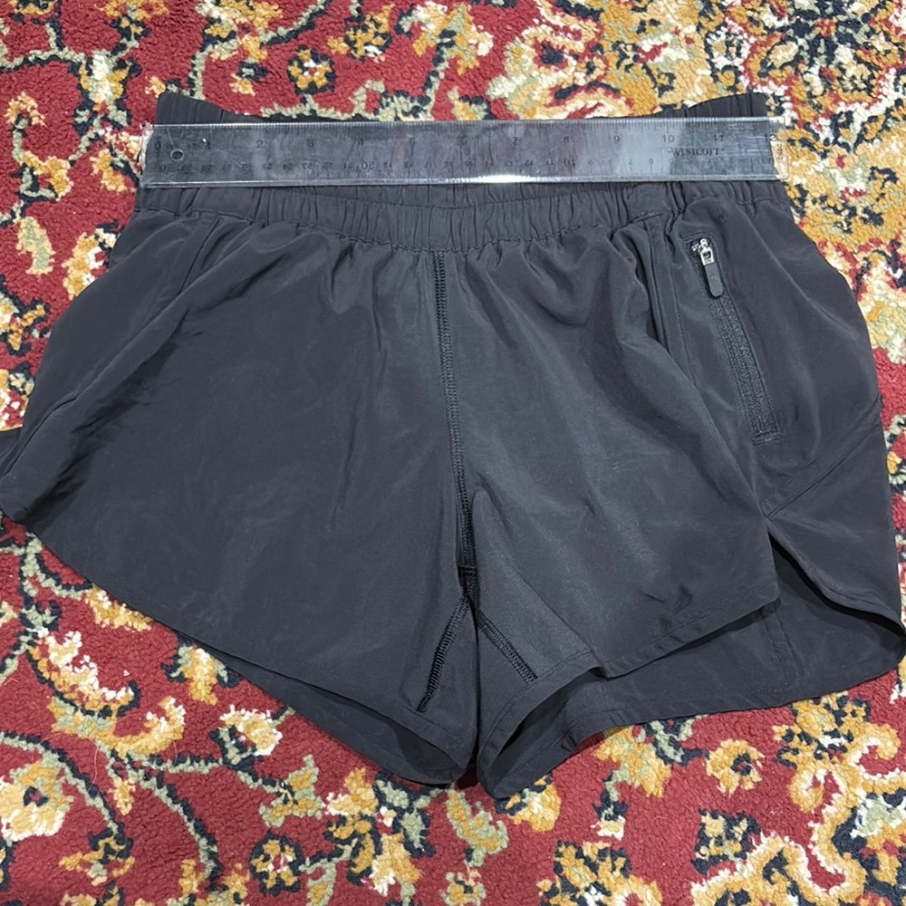 Lululemon Athletica Black Athletic Shorts Lightweight Breathable